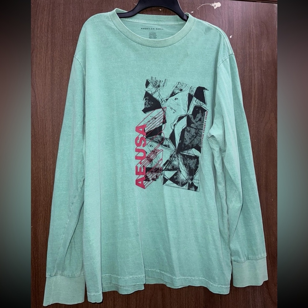 American Eagle Outfitters Mint Green Graphic Long Sleeve Tee Size XL